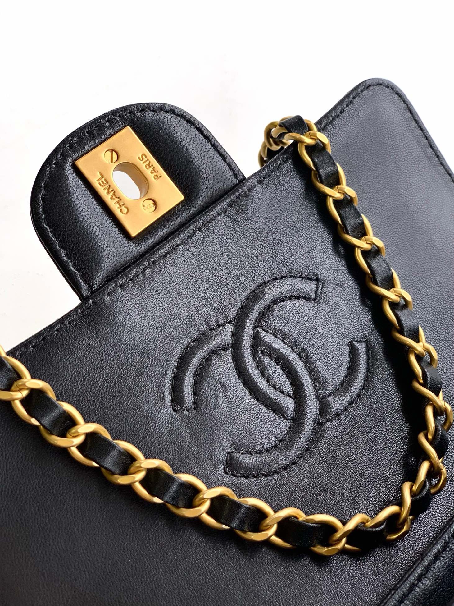 Chanel SMALL FLAP BAG WITH TOP HANDLE AS5355 BLACK