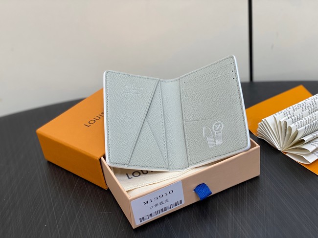 Louis Vuitton Passport Cover M14134 