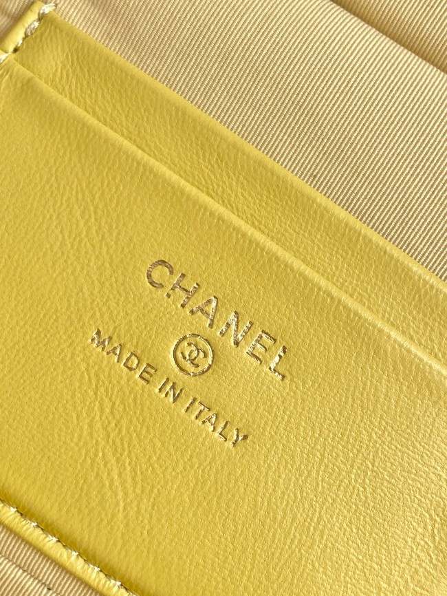 Chanel CLUTCH WITH CHAIN AP4531 yellow