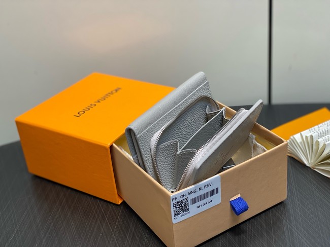 Louis Vuitton Wallet M13464 Brume