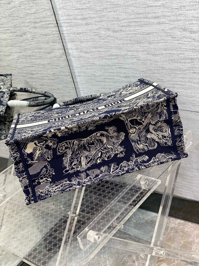 Large Dior Book Tote Embroidery Embroidery M1286ZEDX-5