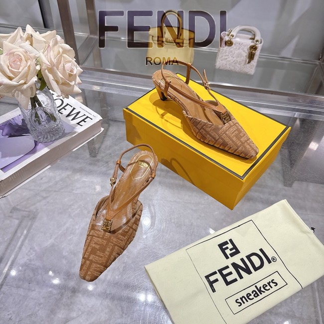 Fendi WOMENS SANDAL 44867-3