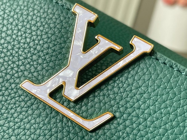 Louis Vuitton Capucines MM M23331 green