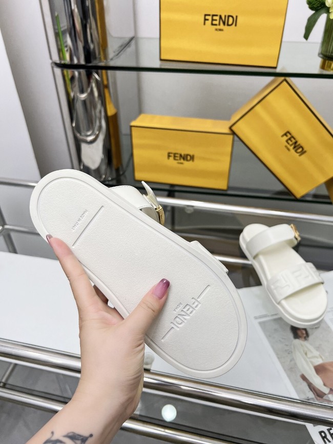 Fendi WOMENS SANDAL 44967-8