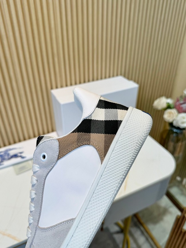 BurBerry Mens Flat shoes 44994-3