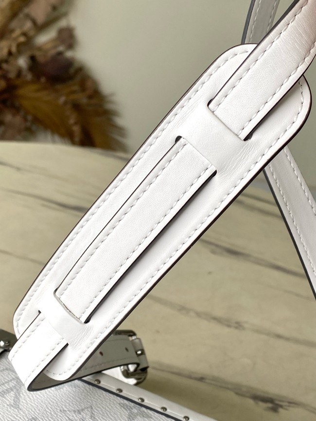 Louis Vuitton Clutch Box M10611 white