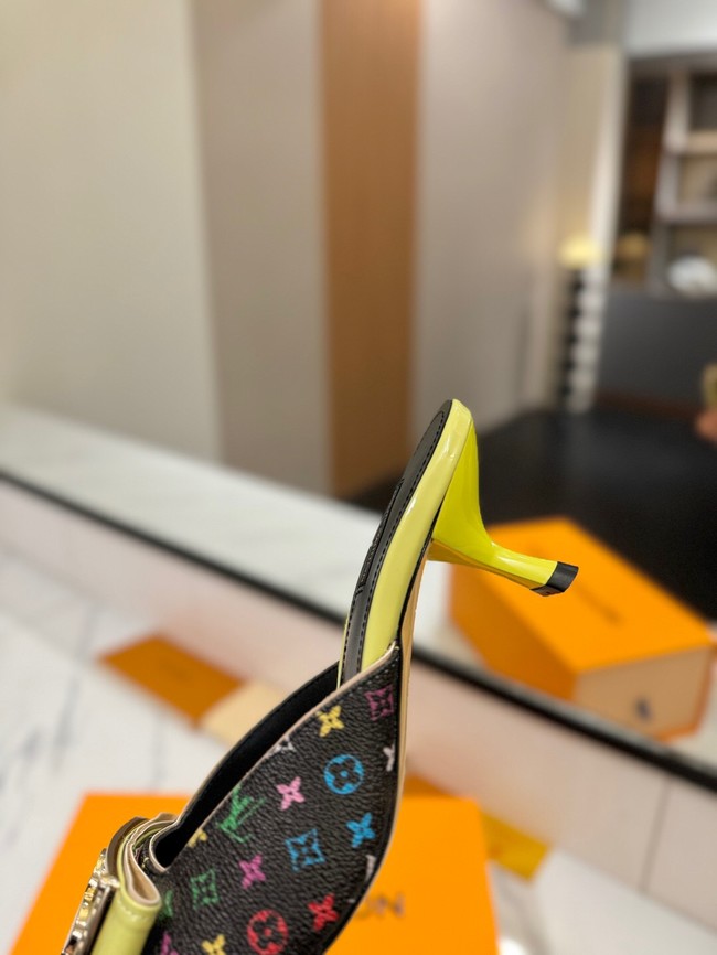 Louis Vuitton Slippers 45001-4