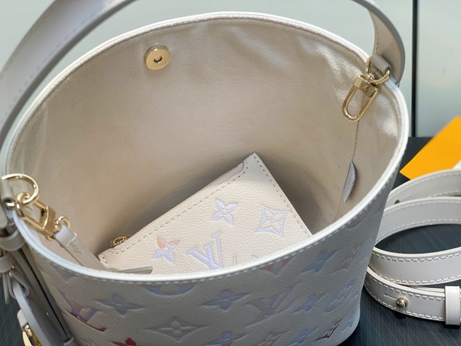 Louis Vuitton NEW All In BB M25673 Dream Cream