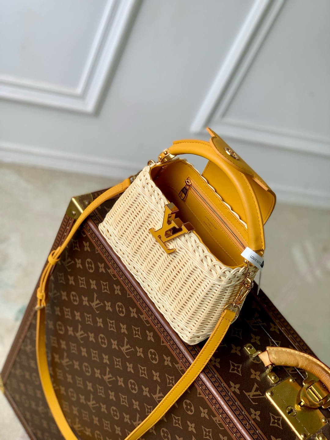 Louis Vuitton Capucines Mini M11617 yellow