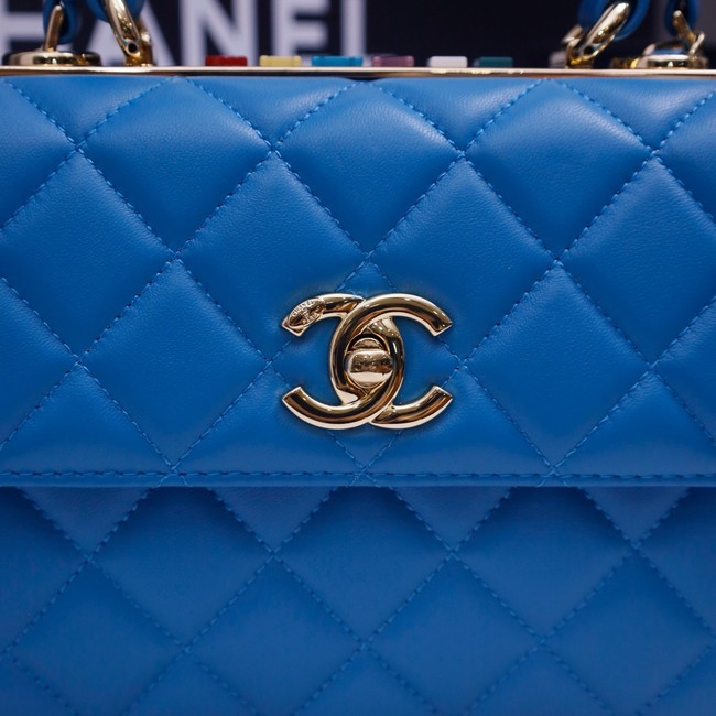 CHANEL mini Flap Bag With Top Handle 4654-10