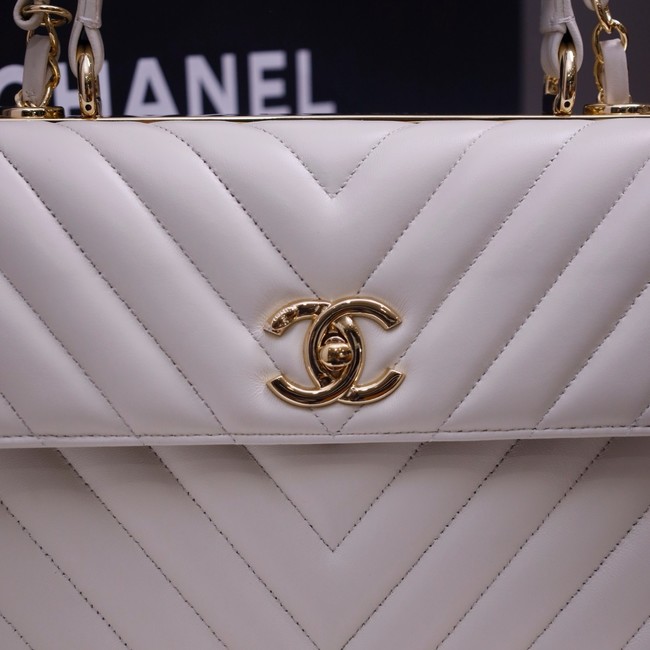 CHANEL small Flap Bag With Top Handle 92236-34