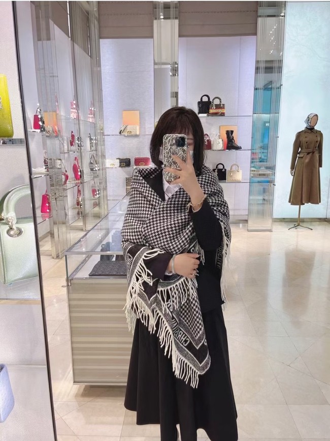 Dior Oblique Poncho Cashmere 21DOB10