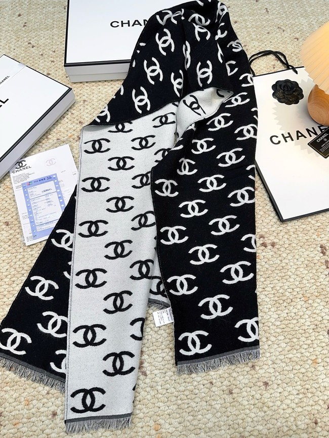 Chanel pattern cashmere scarf XT272