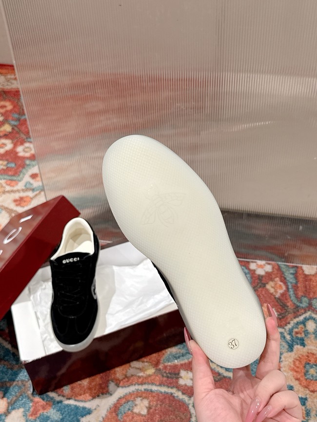 Gucci Womens Gucci Shift sneaker 45075-2