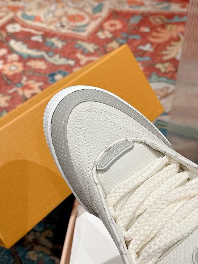 Louis Vuitton Trainer Sneaker 45107-3