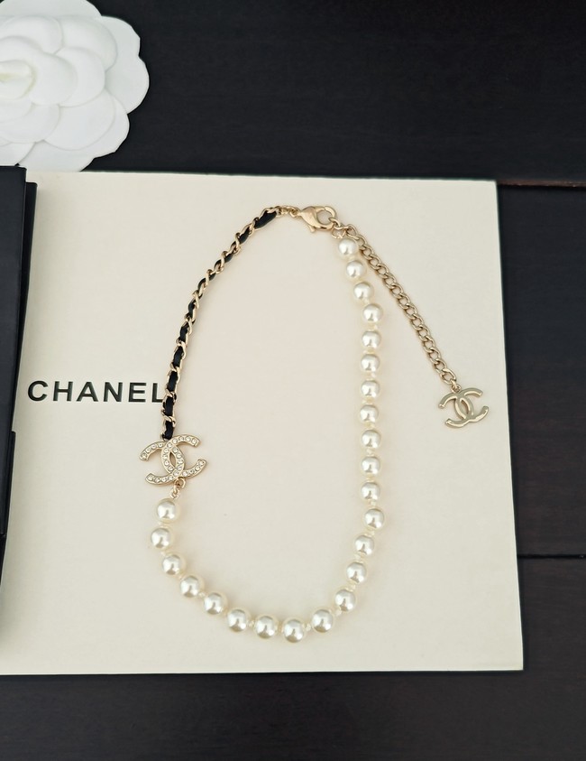 Chanel necklace CE81704