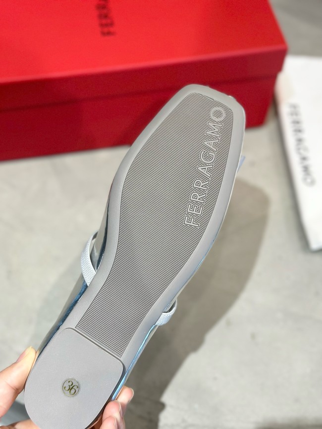 Ferragamo Flat shoes 21039-1