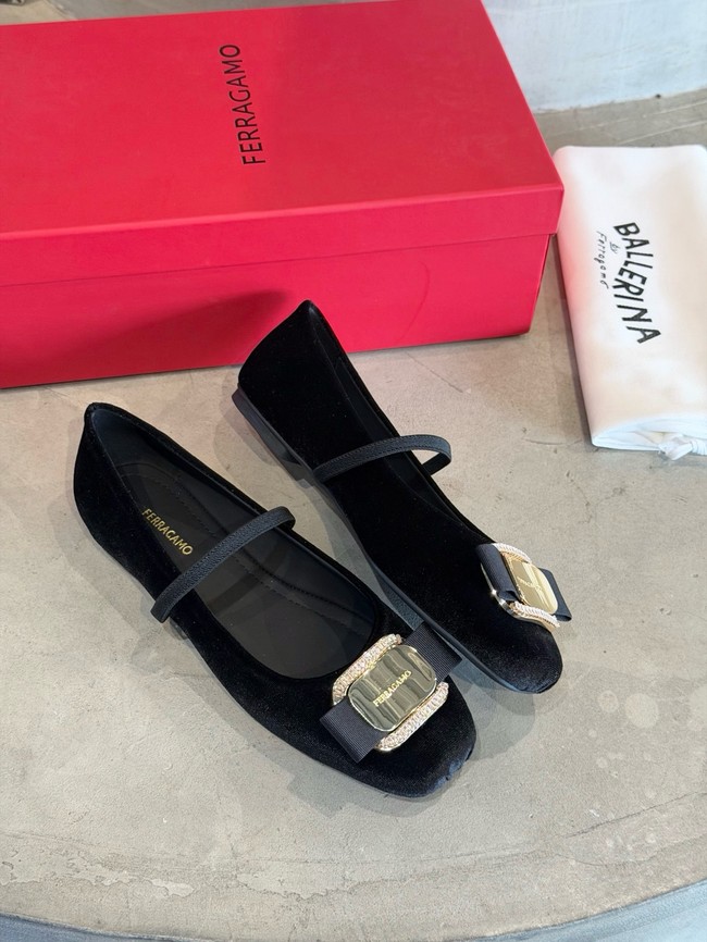 Ferragamo Flat shoes 21039-3