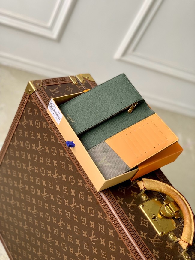 Louis Vuitton Brazza Wallet M27055 Khaki