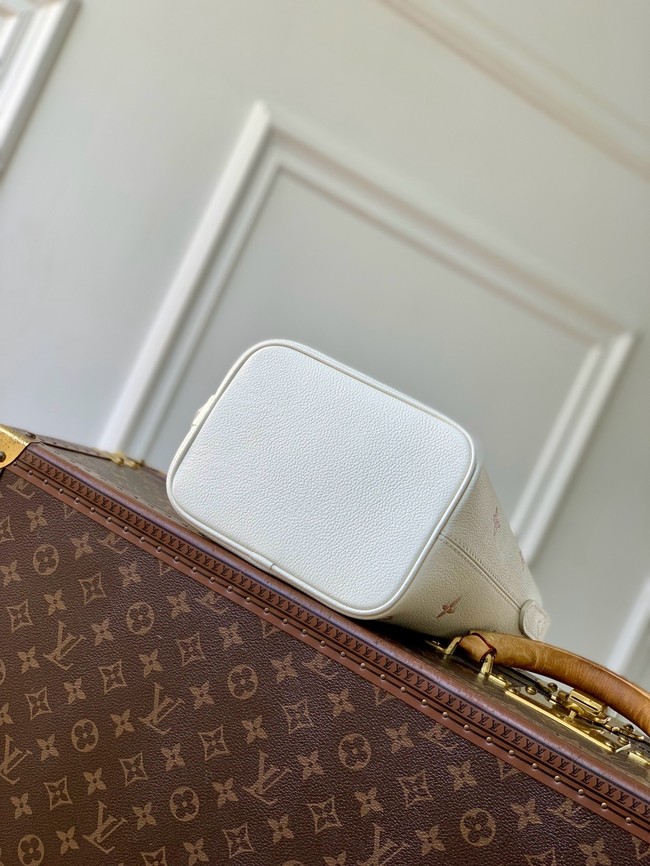 Louis Vuitton NEW All In BB M27570 Peach