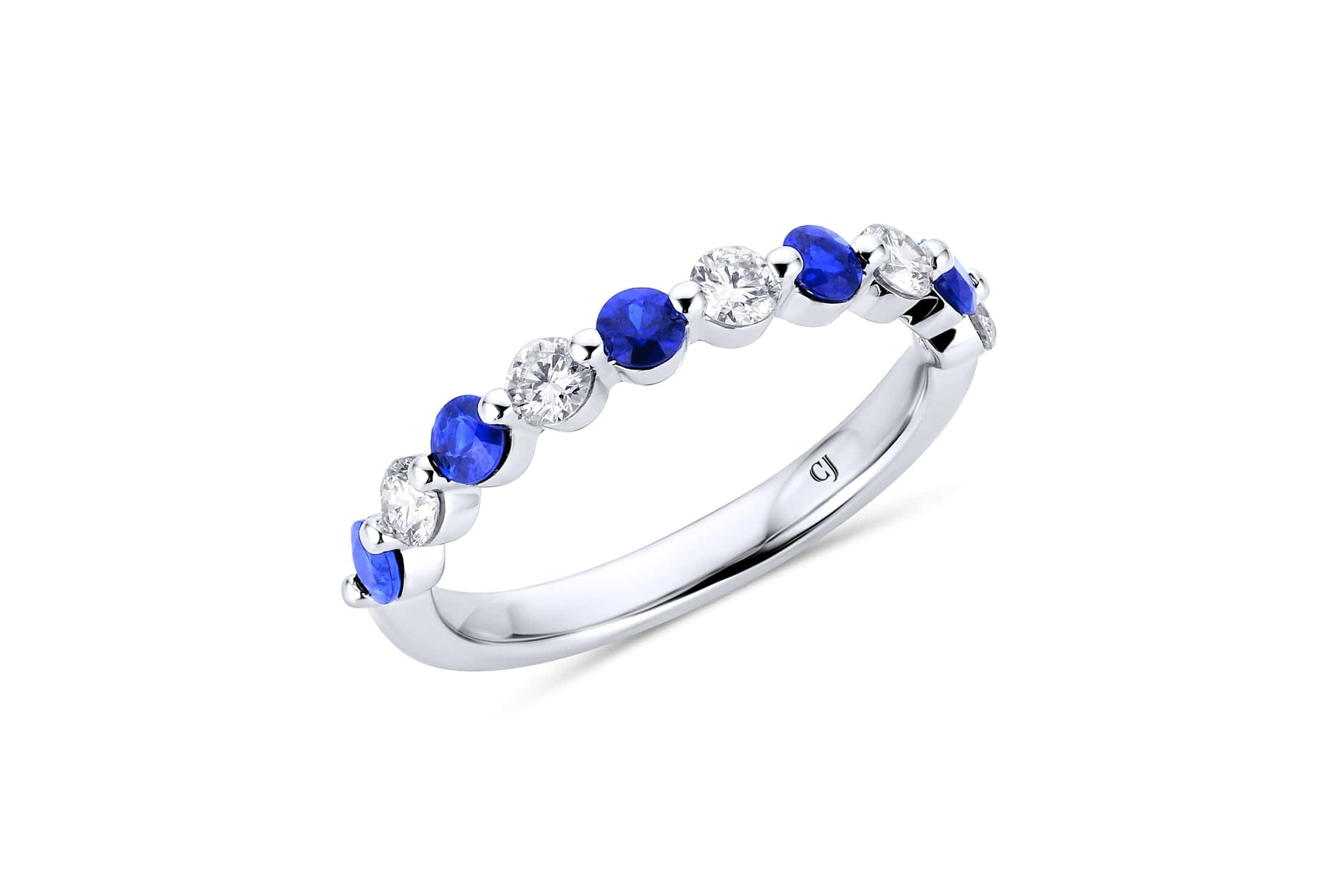 18K White Gold Diamond & Blue Sapphire Ring